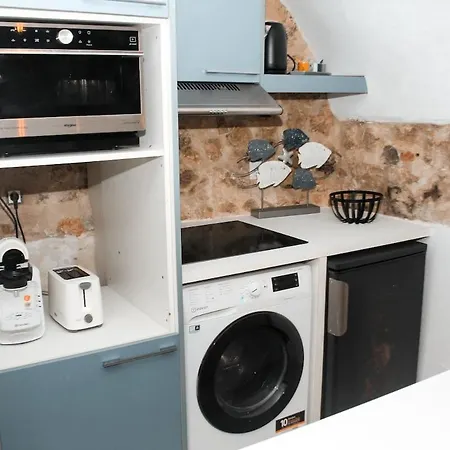 De Charme Au Suquet Apartment